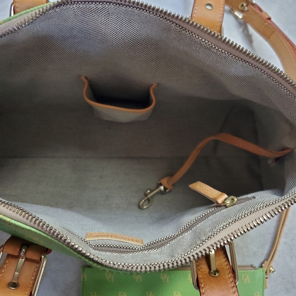 Vintage Dooney and Burke Purse, Wristlet, Eyeglass Case & Card Holder - Picture 6 of 13